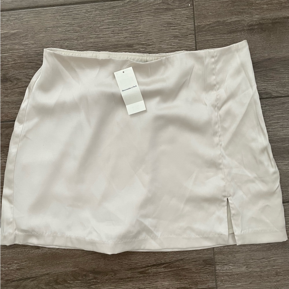 Abercrombie mini skirt